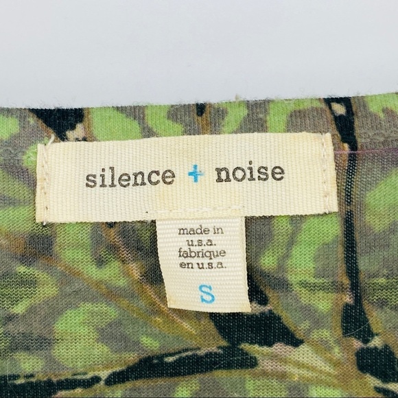 Silence + Noice Anthropologie Tropical Sequined Tank Top Jungle Animal sz Sm - Picture 10 of 13